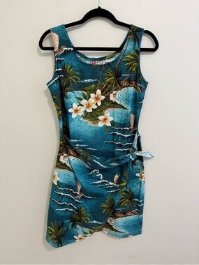 Hilo Hattie Hawaiian Originals Wrap Dress